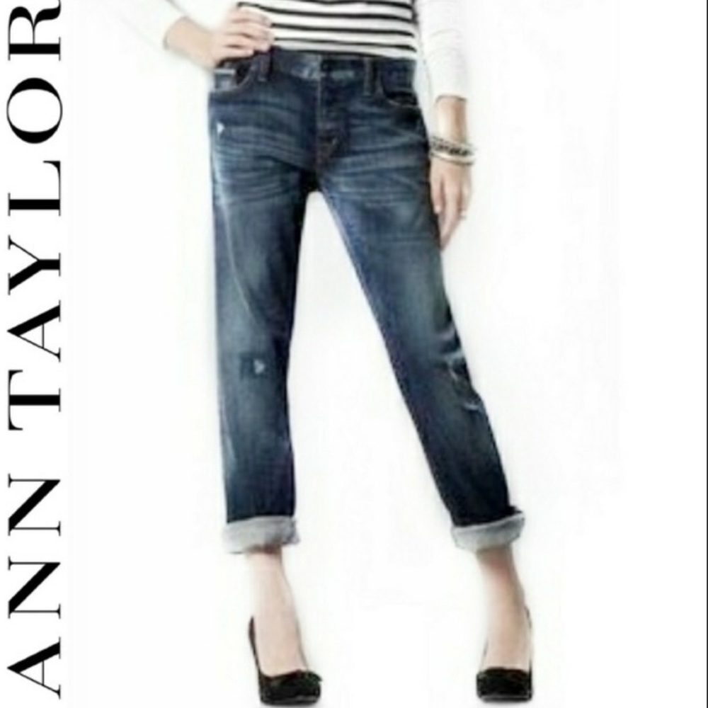 LOFT Boyfriend Distressed Jeans Dark Wash 30/10